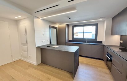 Resale - Apartment - Middle Floor Apartment - Fuengirola - Fuengirola Centro