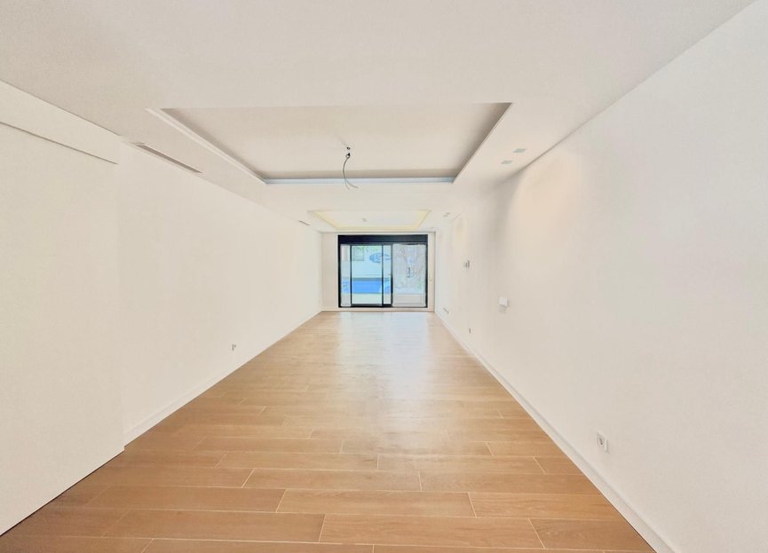 Resale - Apartment - Middle Floor Apartment - Fuengirola - Fuengirola Centro