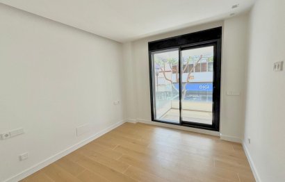 Resale - Apartment - Middle Floor Apartment - Fuengirola - Fuengirola Centro