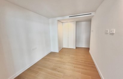 Resale - Apartment - Middle Floor Apartment - Fuengirola - Fuengirola Centro