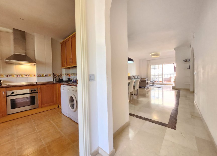 Reventa - Apartment - Middle Floor Apartment - Marbella - Nueva Andalucia