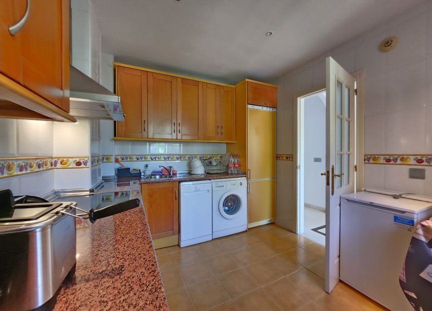 Reventa - Apartment - Middle Floor Apartment - Marbella - Nueva Andalucia