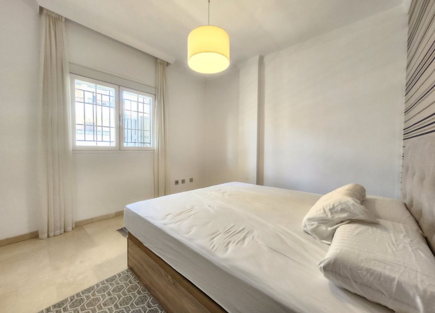 Reventa - Apartment - Middle Floor Apartment - Marbella - Nueva Andalucia