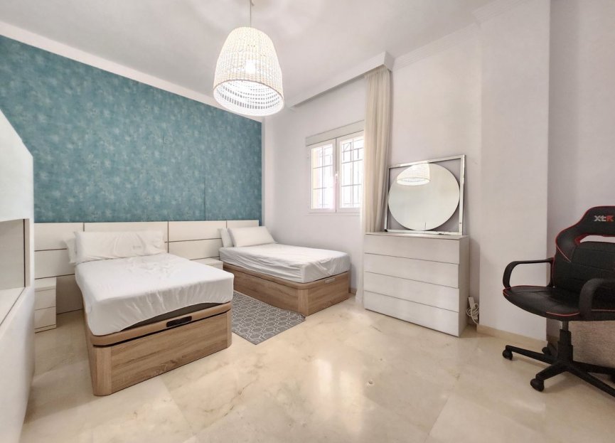 Reventa - Apartment - Middle Floor Apartment - Marbella - Nueva Andalucia