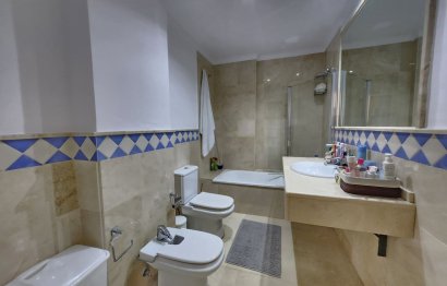 Reventa - Apartment - Middle Floor Apartment - Marbella - Nueva Andalucia