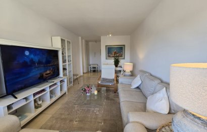Resale - Apartment - Middle Floor Apartment - Marbella - Nueva Andalucia