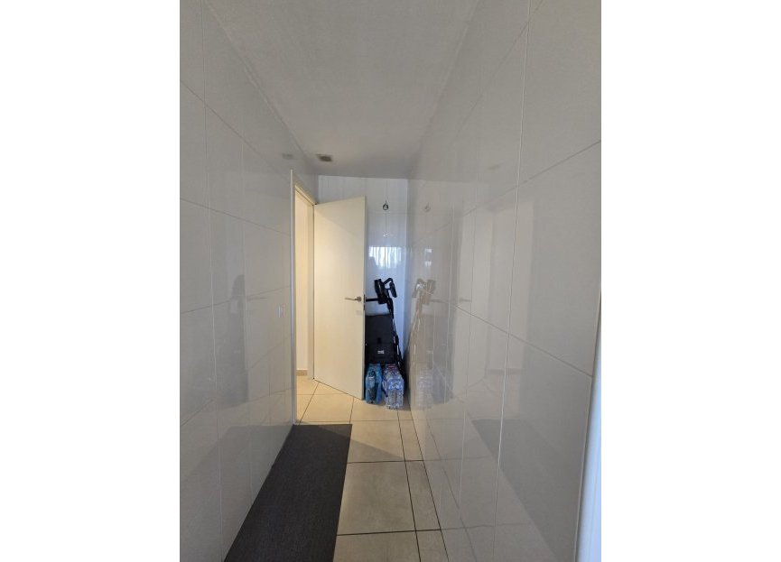 Resale - Apartment - Middle Floor Apartment - Marbella - Nueva Andalucia