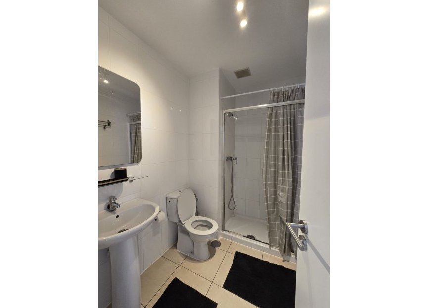 Resale - Apartment - Middle Floor Apartment - Marbella - Nueva Andalucia