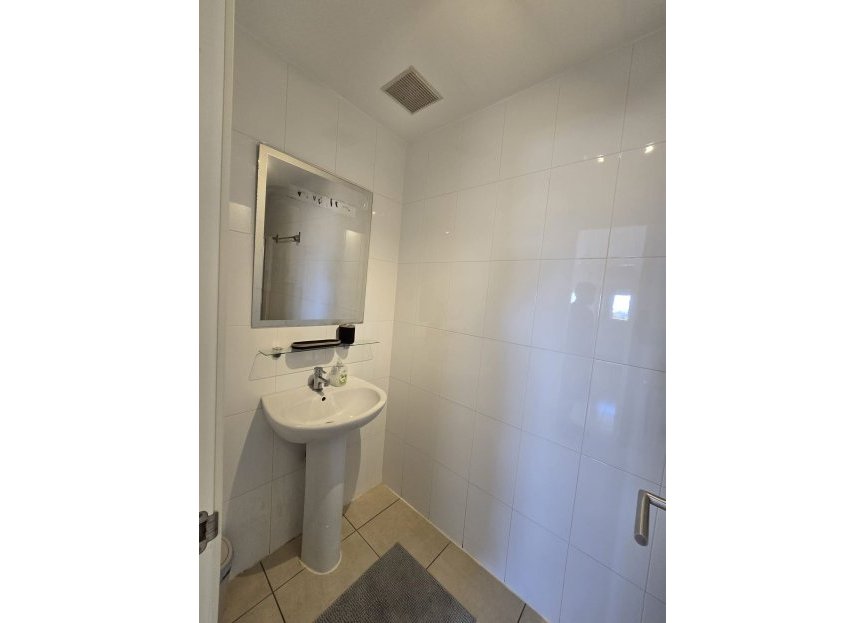 Resale - Apartment - Middle Floor Apartment - Marbella - Nueva Andalucia