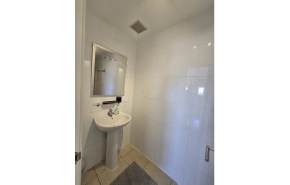 Resale - Apartment - Middle Floor Apartment - Marbella - Nueva Andalucia