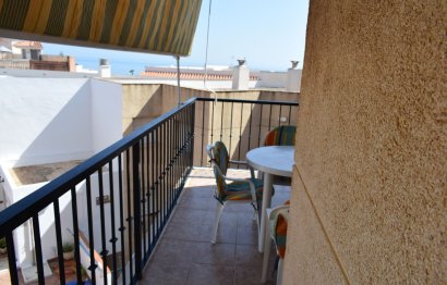 Resale - Apartment - Middle Floor Apartment - Estepona - El Morche