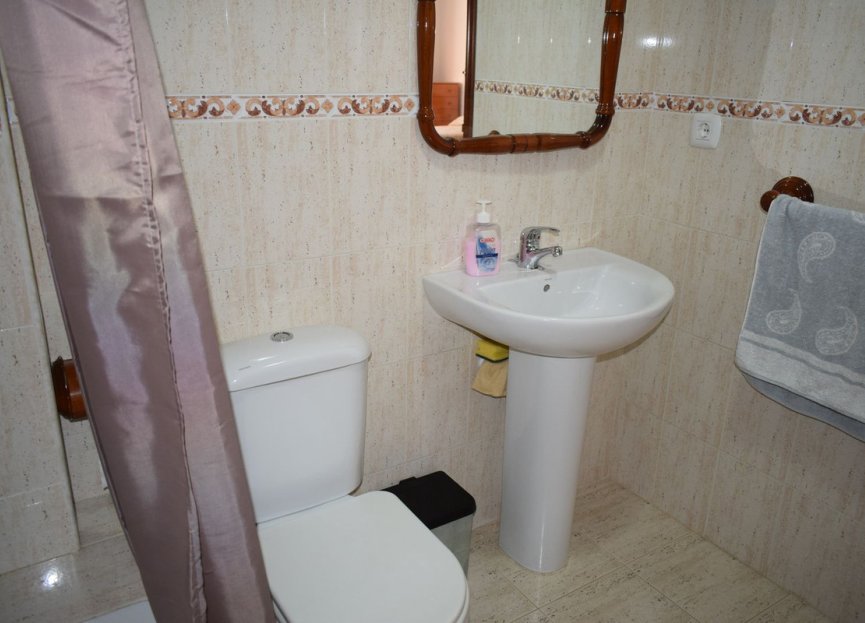 Resale - Apartment - Middle Floor Apartment - Estepona - El Morche