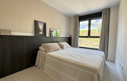 Resale - Apartment - Middle Floor Apartment - Estepona - Estepona Centro