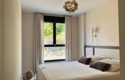 Resale - Apartment - Middle Floor Apartment - Estepona - Estepona Centro