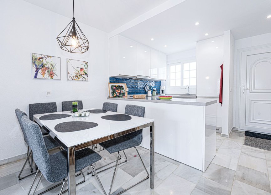 Resale - Apartment - Penthouse - Manilva - La Duquesa