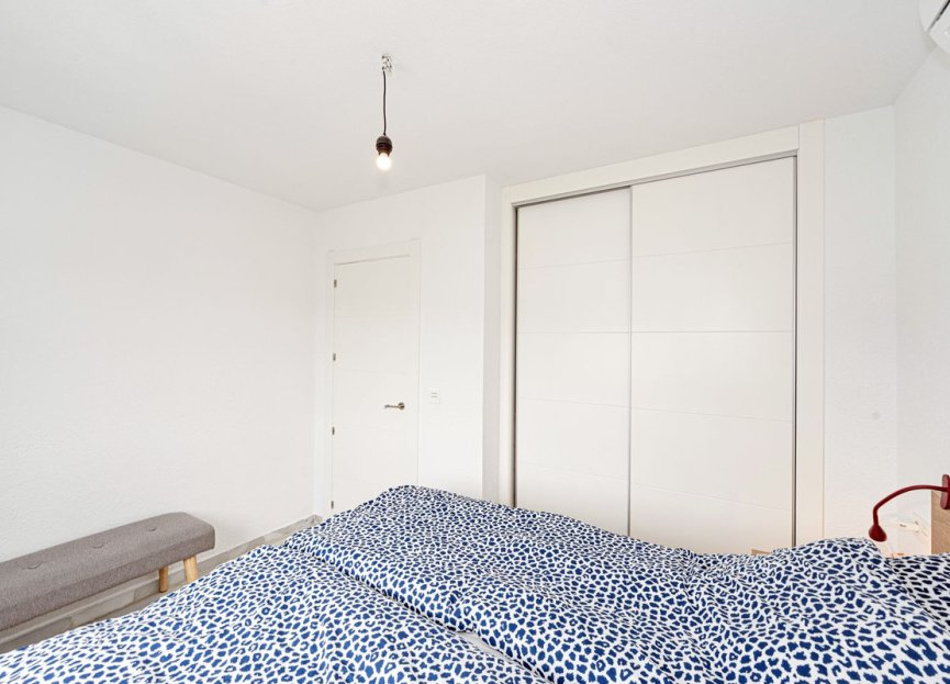 Resale - Apartment - Penthouse - Manilva - La Duquesa