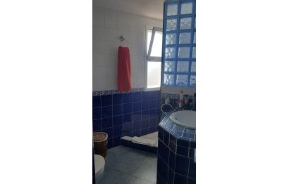 Resale - Apartment - Middle Floor Apartment - Estepona - Estepona Centro