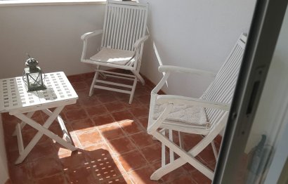 Resale - Apartment - Middle Floor Apartment - Estepona - Estepona Centro