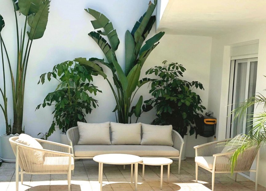 Resale - Ground floor apartment - Marbella - Nueva Andalucia