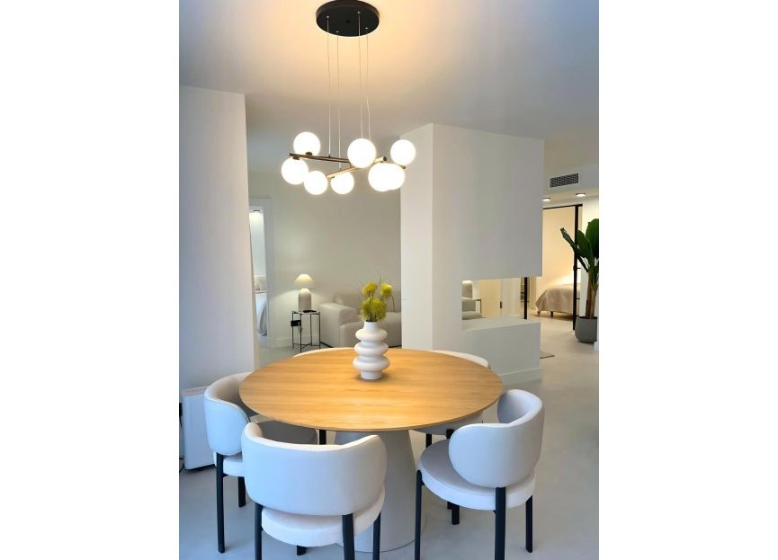 Resale - Ground floor apartment - Marbella - Nueva Andalucia