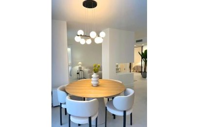 Resale - Ground floor apartment - Marbella - Nueva Andalucia