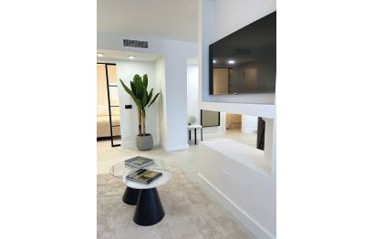 Resale - Ground floor apartment - Marbella - Nueva Andalucia