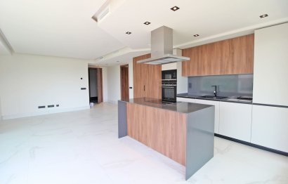 Resale - Apartment - Middle Floor Apartment - Marbella - San Pedro De Alcantara