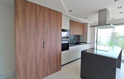 Resale - Apartment - Middle Floor Apartment - Marbella - San Pedro De Alcantara