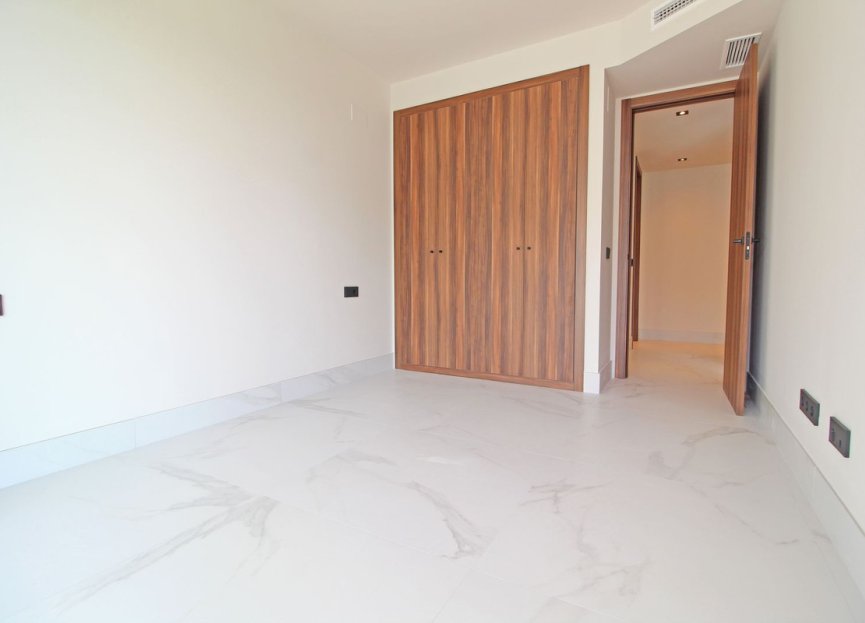 Resale - Apartment - Middle Floor Apartment - Marbella - San Pedro De Alcantara