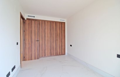 Resale - Apartment - Middle Floor Apartment - Marbella - San Pedro De Alcantara