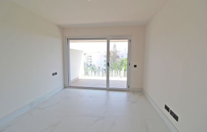 Resale - Apartment - Middle Floor Apartment - Marbella - San Pedro De Alcantara