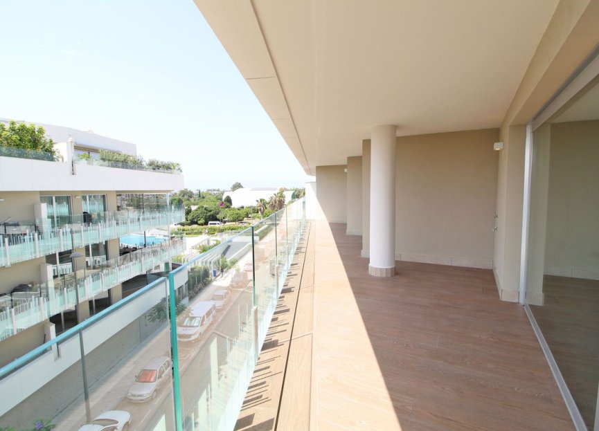 Resale - Apartment - Middle Floor Apartment - Marbella - San Pedro De Alcantara