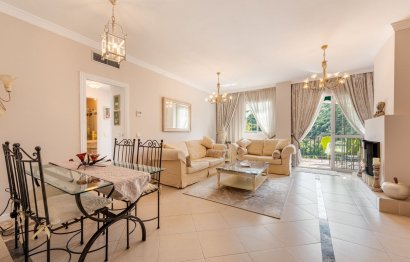 Resale - Apartment - Penthouse - Benahavís - Benahavís Centro