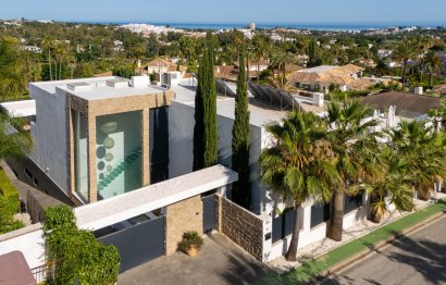 Resale - House - Detached Villa - Marbella - Marbella Centro