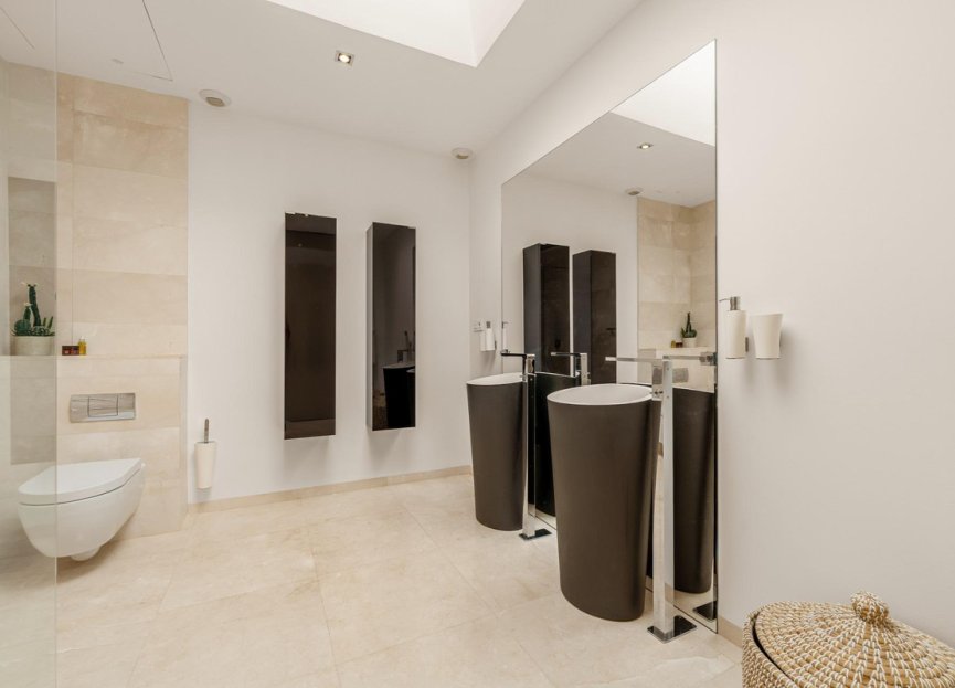 Resale - House - Detached Villa - Marbella - Marbella Centro