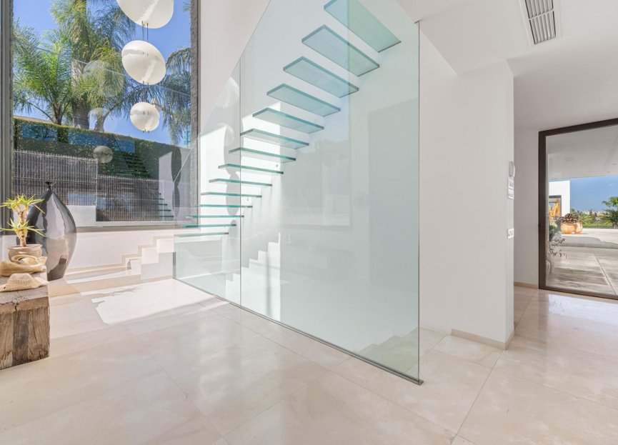 Resale - House - Detached Villa - Marbella - Marbella Centro