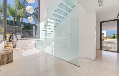 Resale - House - Detached Villa - Marbella - Marbella Centro