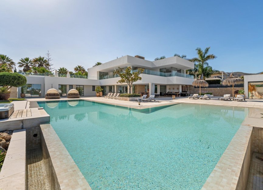 Resale - House - Detached Villa - Marbella - Marbella Centro