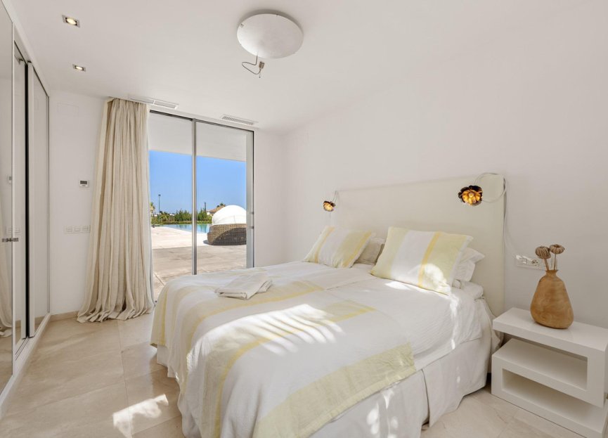 Resale - House - Detached Villa - Marbella - Marbella Centro