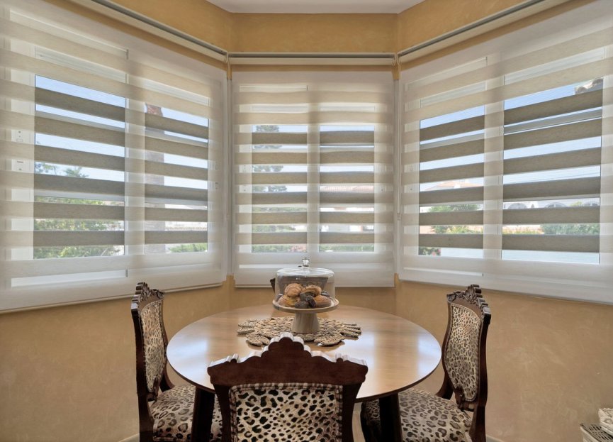 Resale - House - Detached Villa - Estepona - Estepona Centro