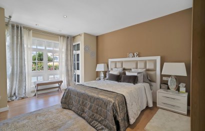 Resale - House - Detached Villa - Estepona - Estepona Centro