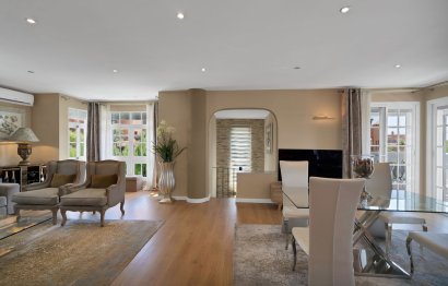 Resale - House - Detached Villa - Estepona - Estepona Centro