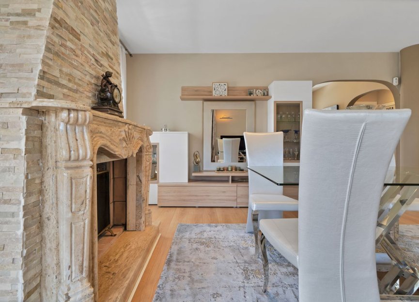 Resale - House - Detached Villa - Estepona - Estepona Centro