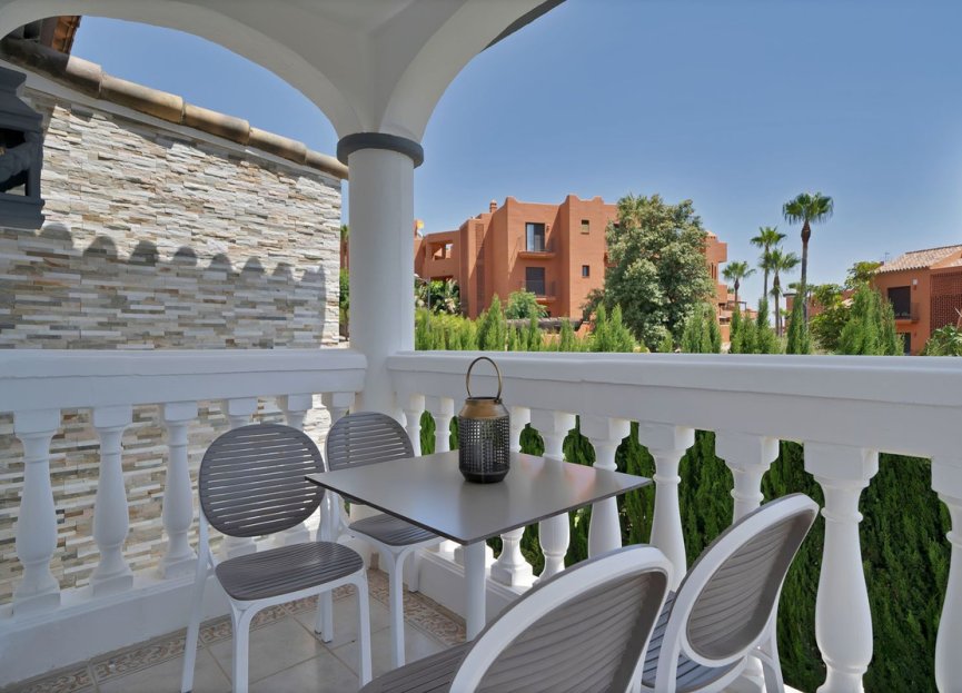Resale - House - Detached Villa - Estepona - Estepona Centro