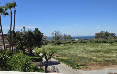 Resale - Apartment - Penthouse - Estepona - Estepona Centro