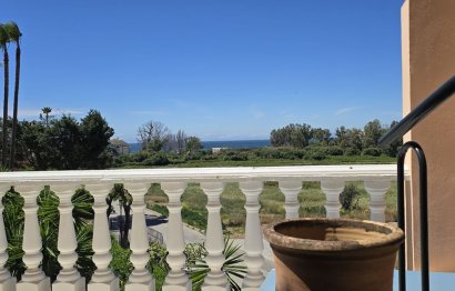 Resale - Apartment - Penthouse - Estepona - Estepona Centro