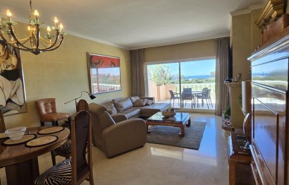Resale - Apartment - Penthouse - Estepona - Estepona Centro