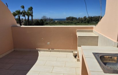 Resale - Apartment - Penthouse - Estepona - Estepona Centro