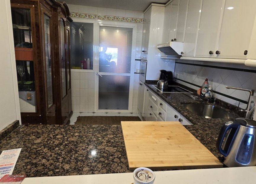 Resale - Apartment - Penthouse - Estepona - Estepona Centro