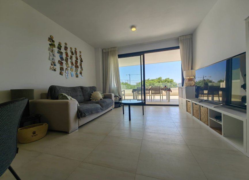 Resale - Apartment - Middle Floor Apartment - Estepona - Estepona Centro